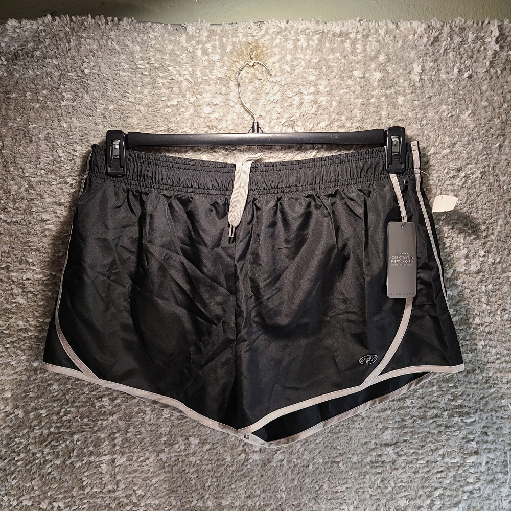N.Y.L. Sport Womens Black Activewear Shorts New York Laundry Size XL NWT